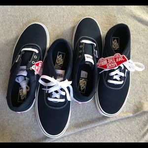 Vans kids new navy blue tie